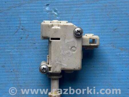 Замок лючка бака для Volkswagen Golf V Mk5 (03-08) Костопіль 1k6 810 773