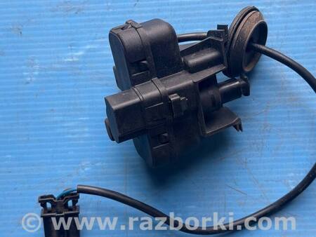 Активатор лючка бензобака для Volkswagen Golf VI Mk6 (08-12) Костопіль 5n0 810 773 B