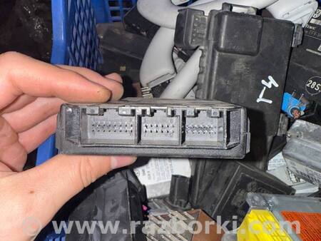 Блок керування парктроніками для Volkswagen Golf VI Mk6 (08-12) Костопіль 1K0 919 283 A, 0 263 004 065