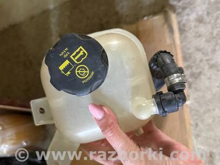 Бачок розширювальний для Jeep Grand Cherokee Чернігів 68379826АВ