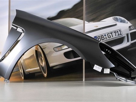 Крыло переднее правое для Porsche Panamera Бровары 97050303201GRV, 97050303202GRV