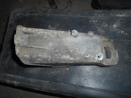 Подушка для Audi (Ауди) 100 C3/C4 (09.1982-01.1995) Львов 4A0199307A